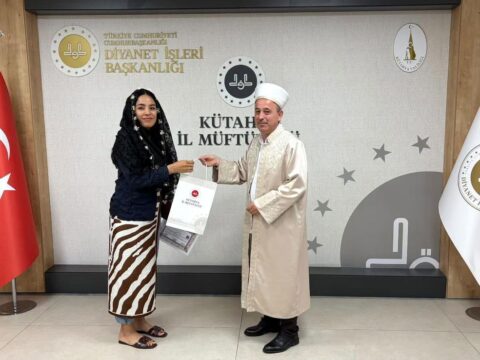 Meksikali rubi musluman olup ayse ismini aldi 9nhpYWAy